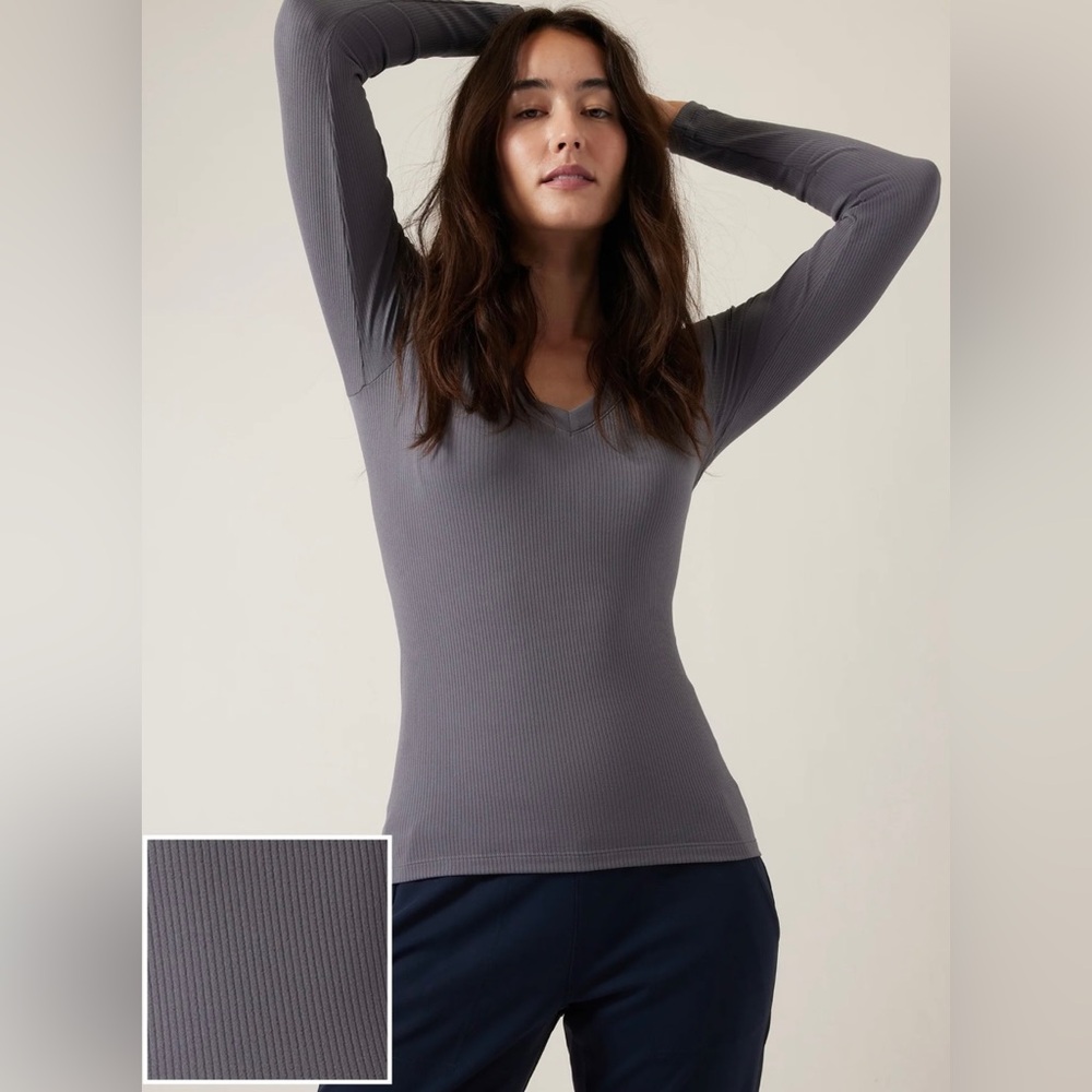 Athleta Renew Seamless V-Neck Top